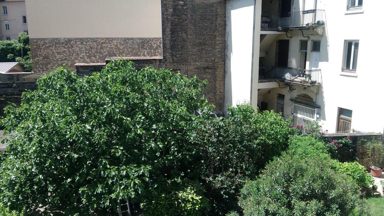 Ferienwohnung T3 55M2 & Garage, Proche Saone, Et 5 Min Vieux Lyon Via Metro D Exterior foto